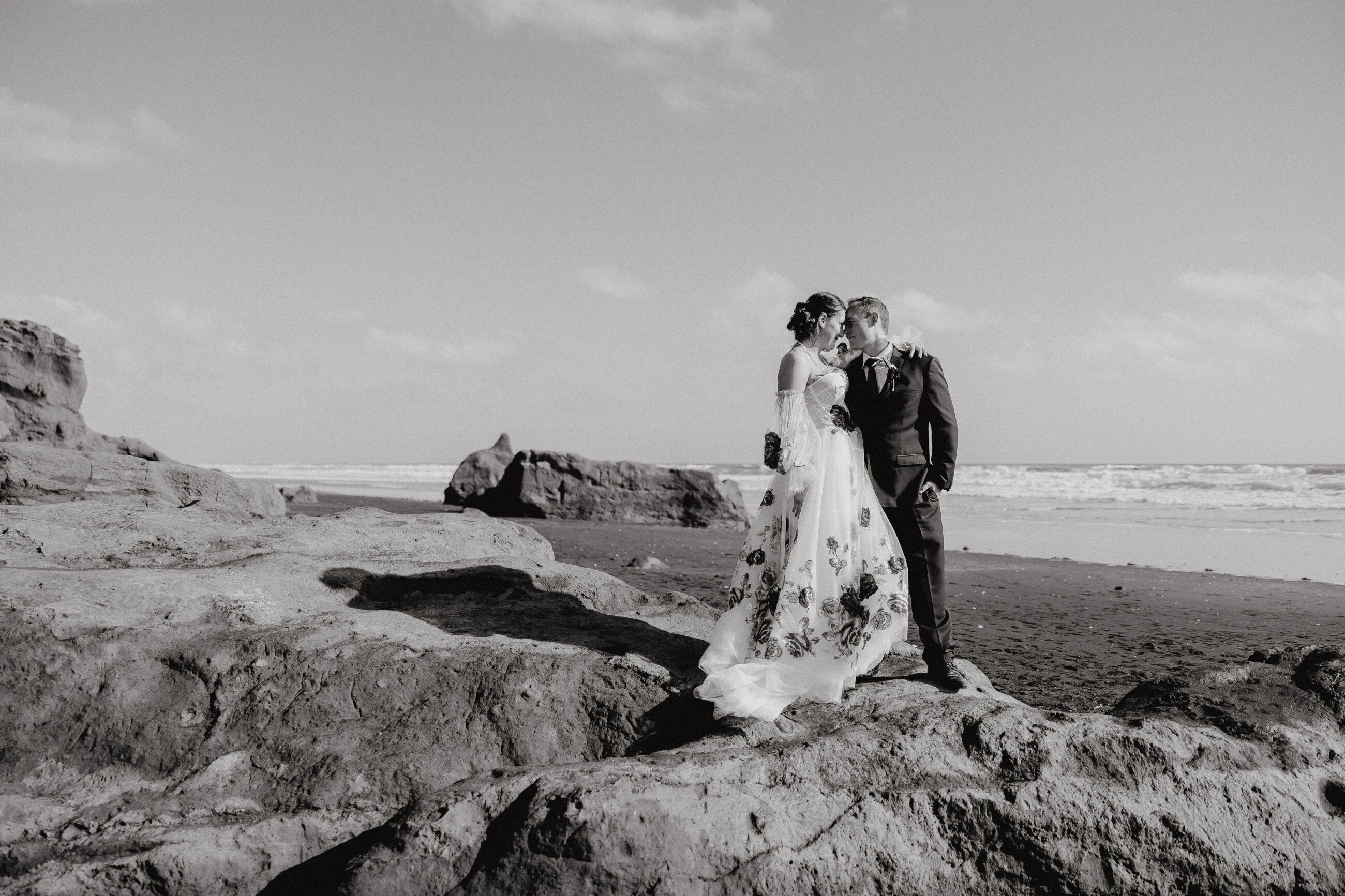 Bride and Groom at Hamilton's Gap Wedding Photos